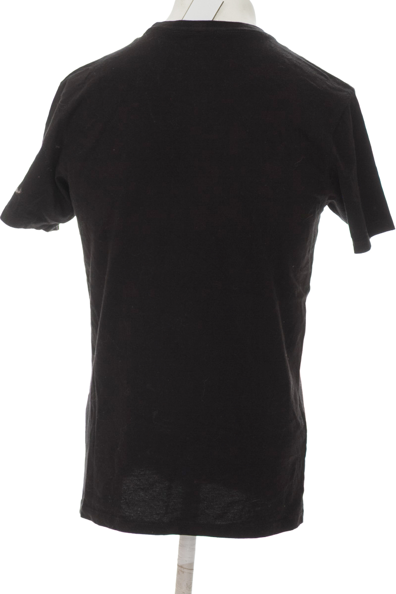 Camiseta color Negro - Rifle