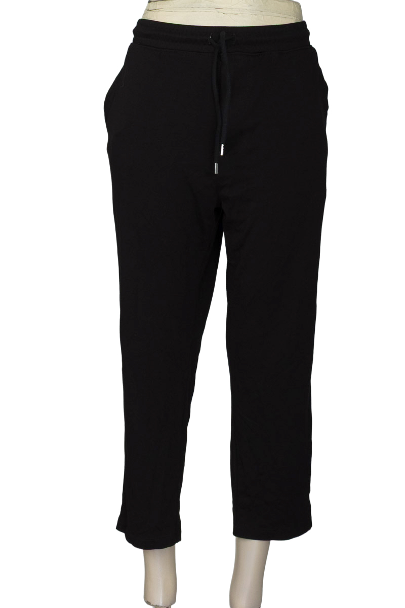 Pantalón color Negro - Arturo Calle