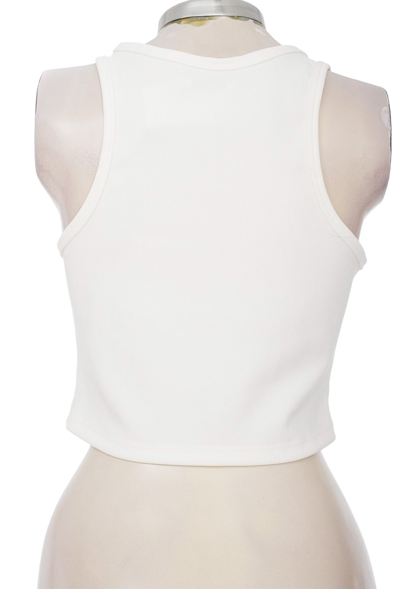 Top / Camiseta color Blanco - Agybo