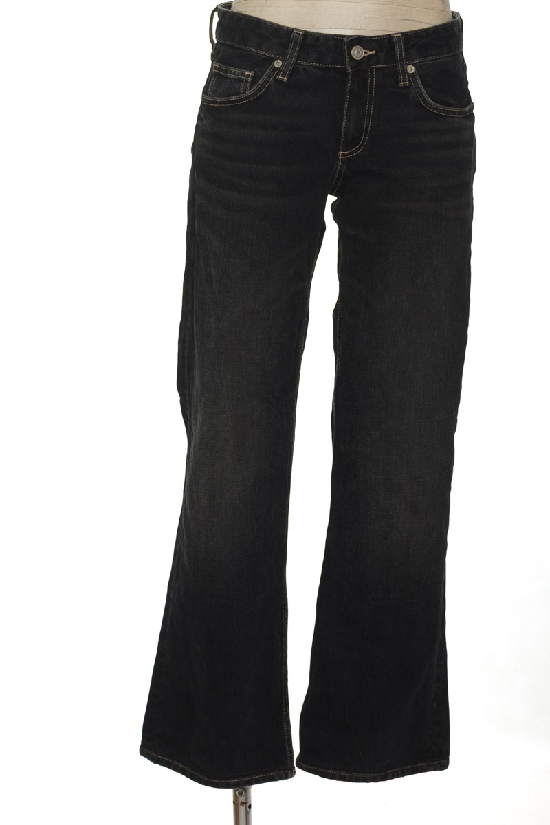 Pantalones color Negro - Zara