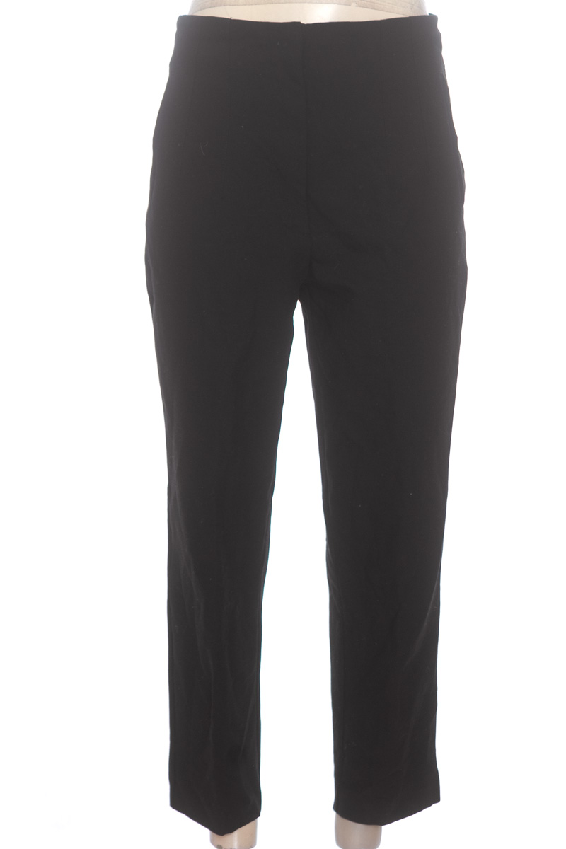 Pantalones color Negro - Zara