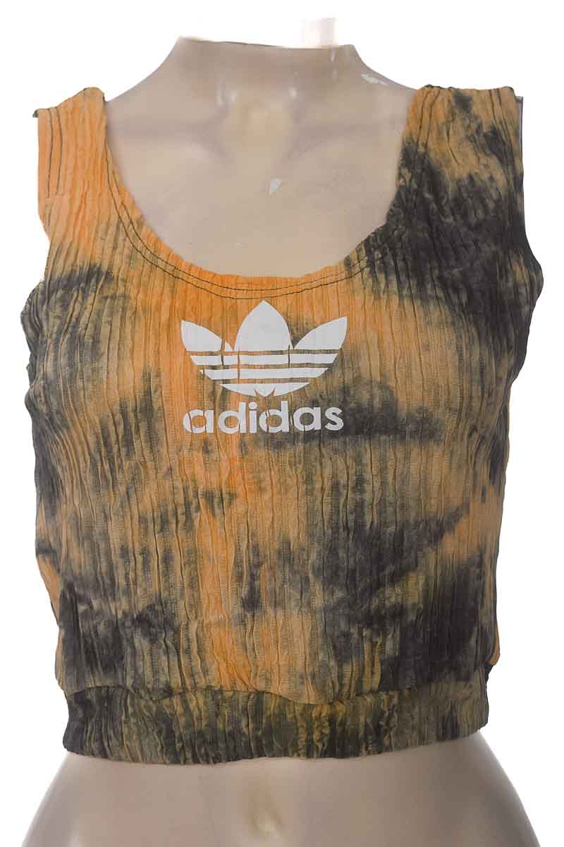 Ropa Deportiva / Salida de Baño color Naranja - Closeando