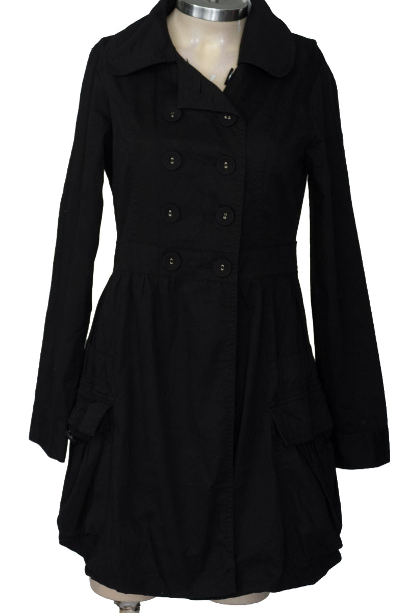Chaqueta / Abrigo color Negro - Closeando