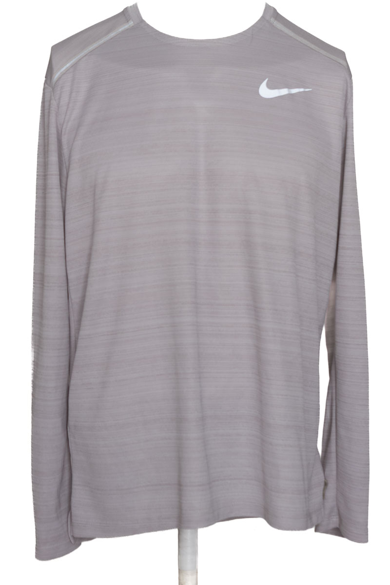 Ropa Deportiva color Gris - Nike