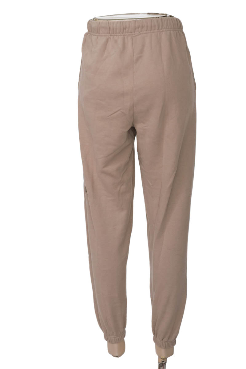 Ropa Deportiva / Salida de Baño color Beige - Pacsun