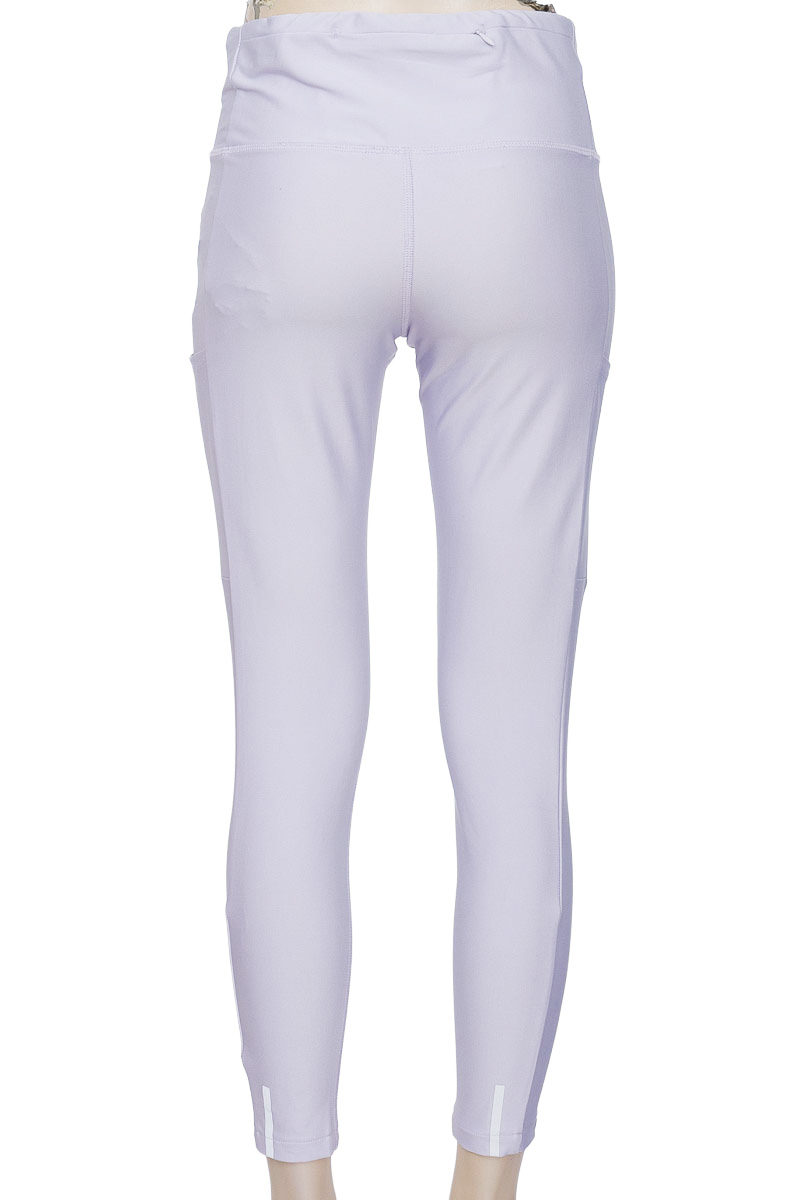 Ropa Deportiva / Salida de Baño color Lila - Crane