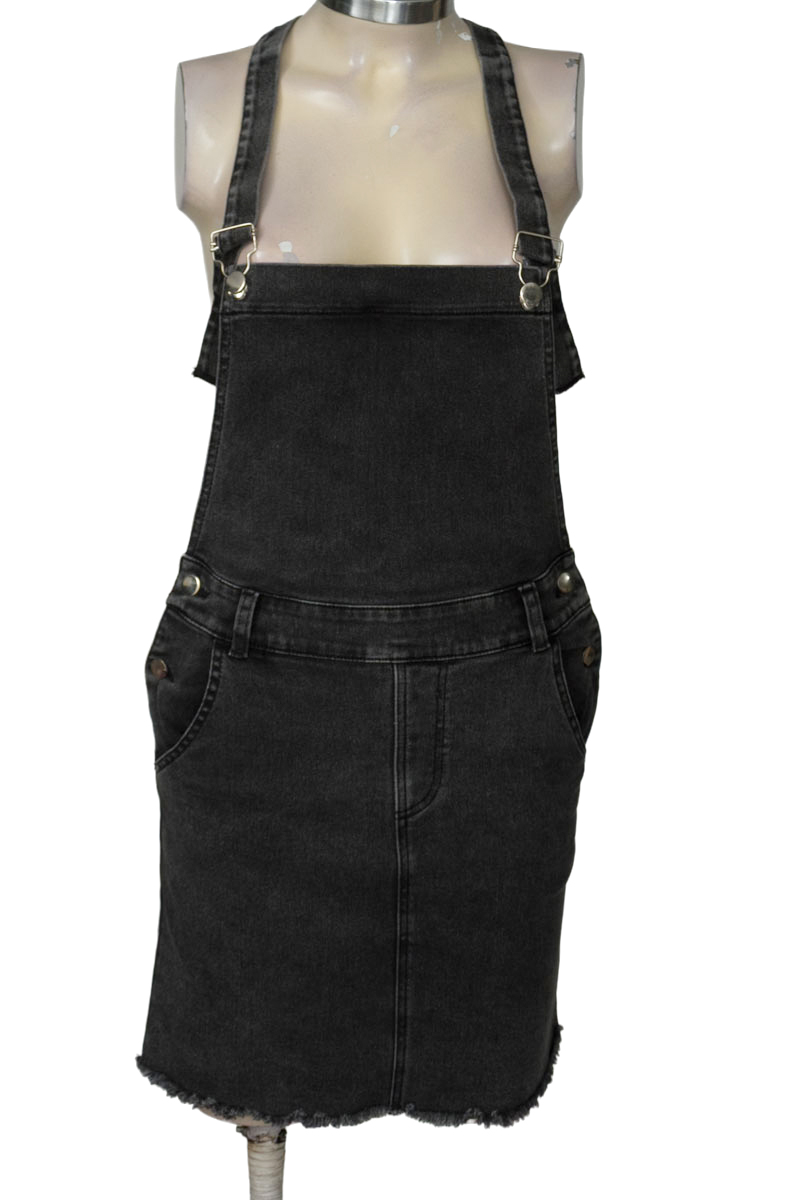 Vestido / Enterizo color Gris - Closeando