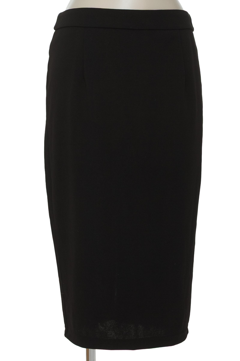 Falda color Negro - Closeando