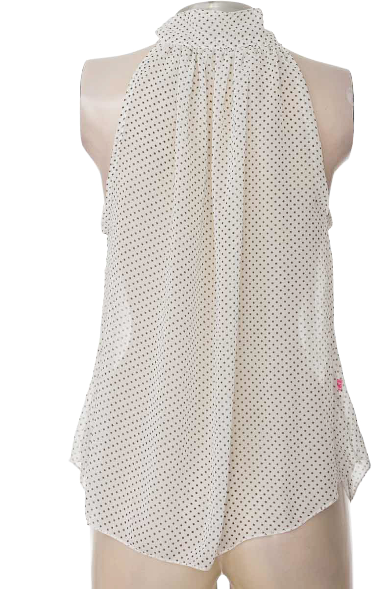 Top / Camiseta color Blanco - Closeando