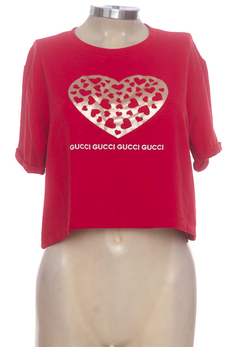 Top / Camiseta color Rojo - Closeando