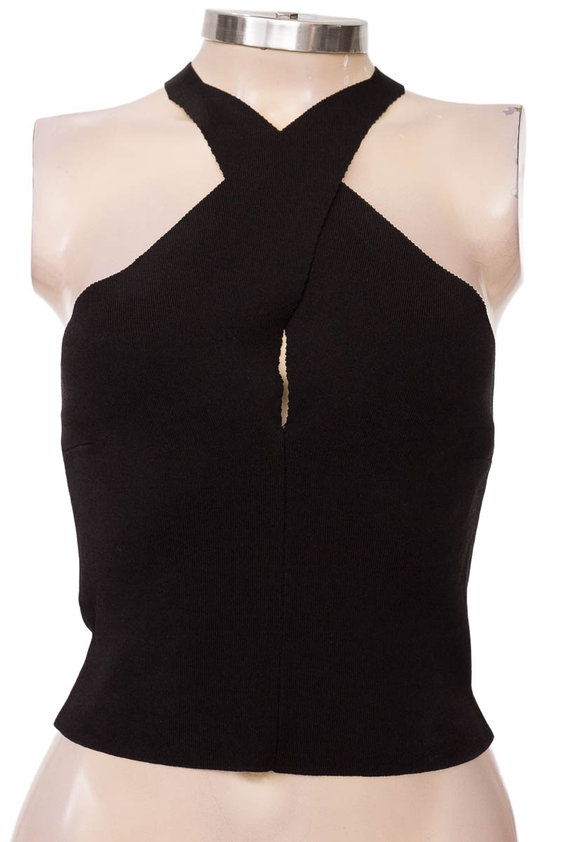 Top / Camiseta color Negro - Zara