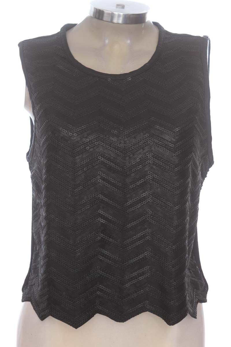 Top / Camiseta color Negro - Forever 21