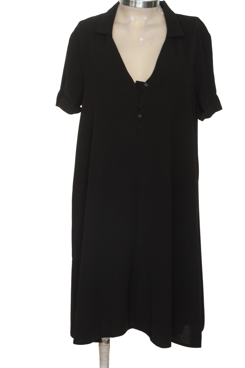 Vestido / Enterizo color Negro - Basement
