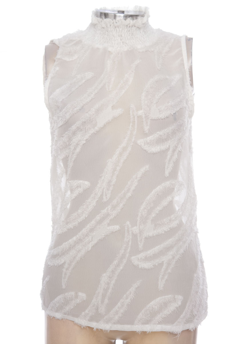 Top / Camiseta color Blanco - Shein