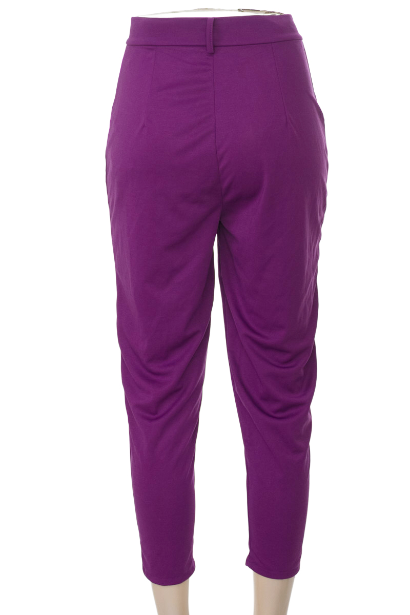 Pantalones color Morado - Closeando