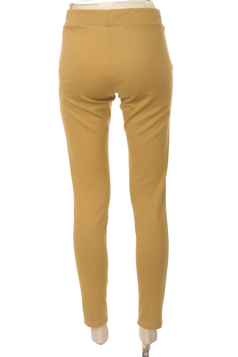 Pantalones color Beige - Arkitect