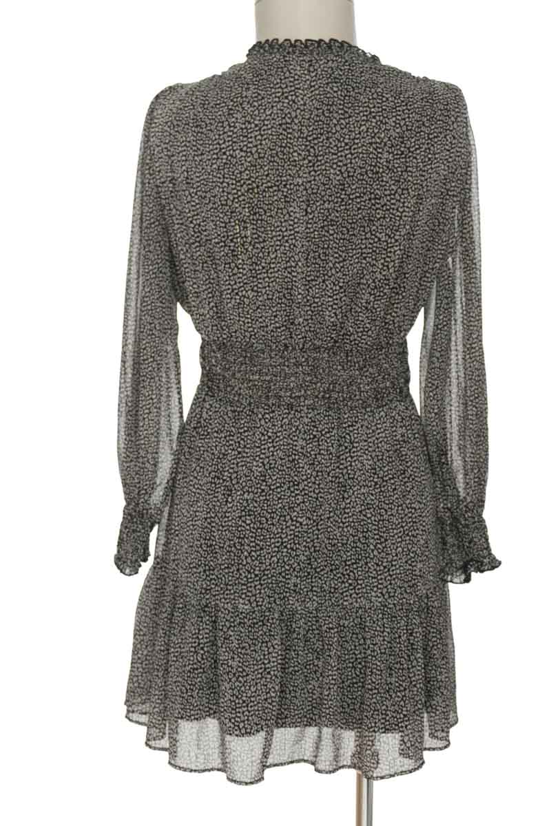 Vestido / Enterizo color Negro - Zara
