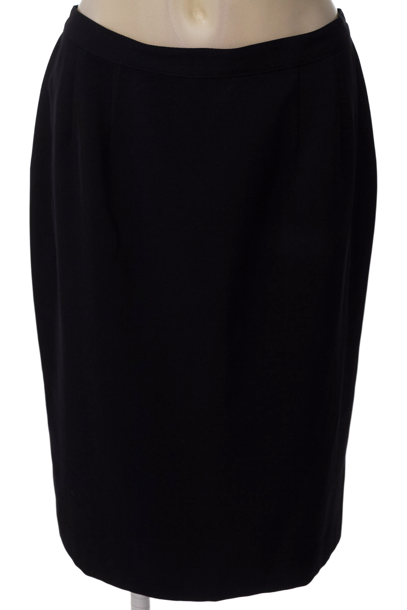 Falda color Azul - Closeando