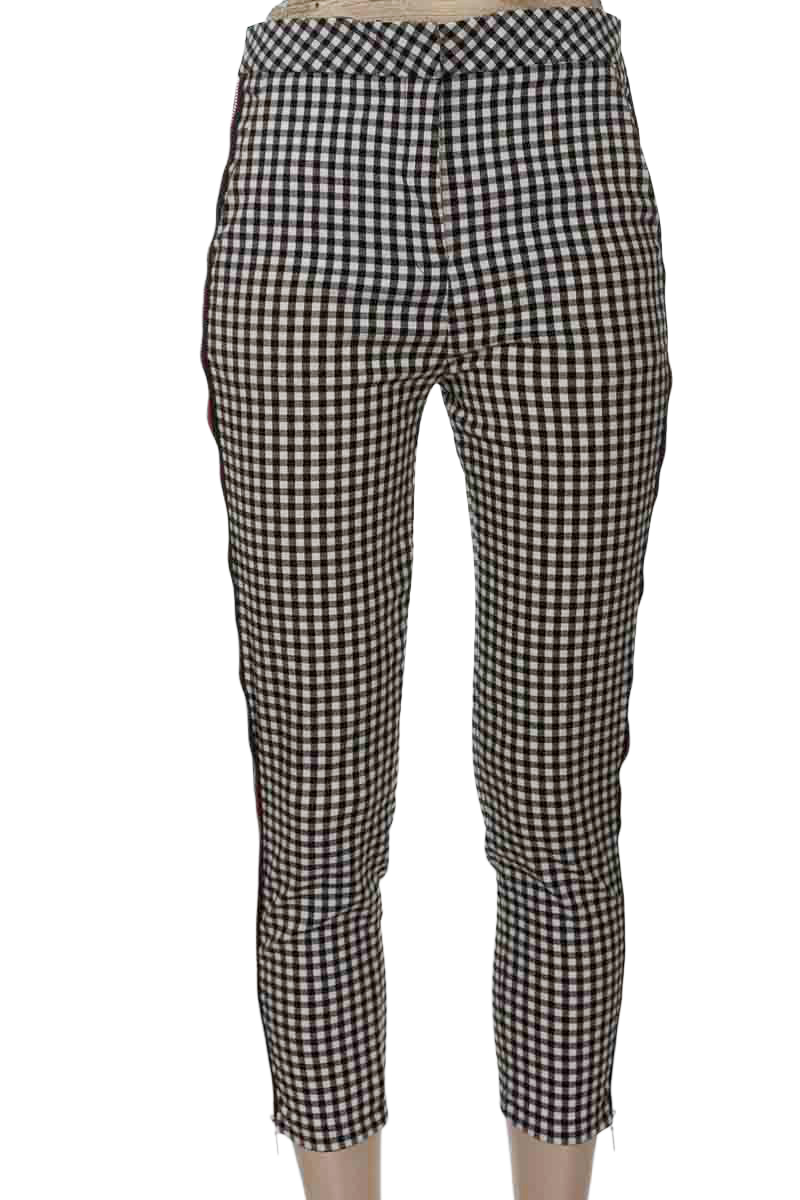 Pantalones color Negro - Studio F