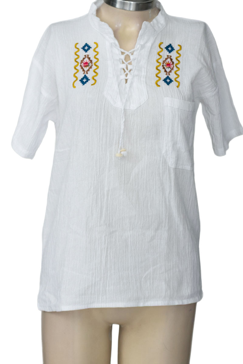 Blusa color Blanco - Closeando