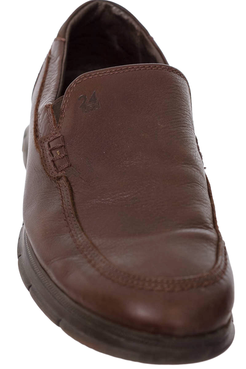 Zapato color Café - 24 HRS