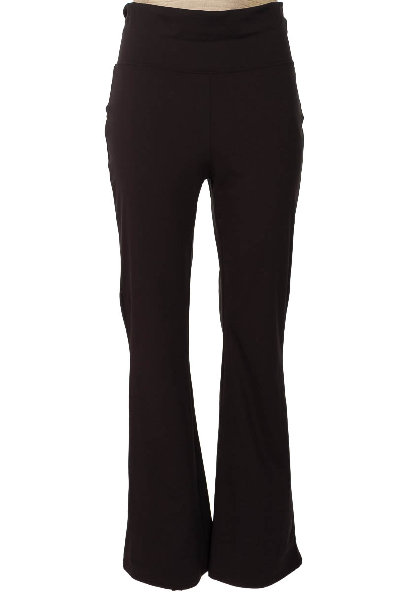 Ropa Deportiva / Salida de Baño color Negro - Divided by H&M