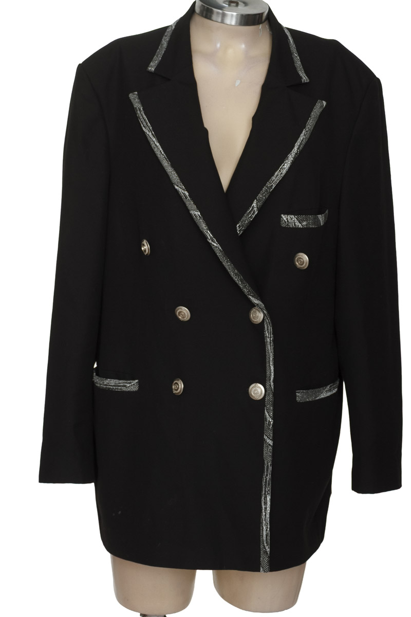 Chaqueta / Abrigo color Negro - Grattittude
