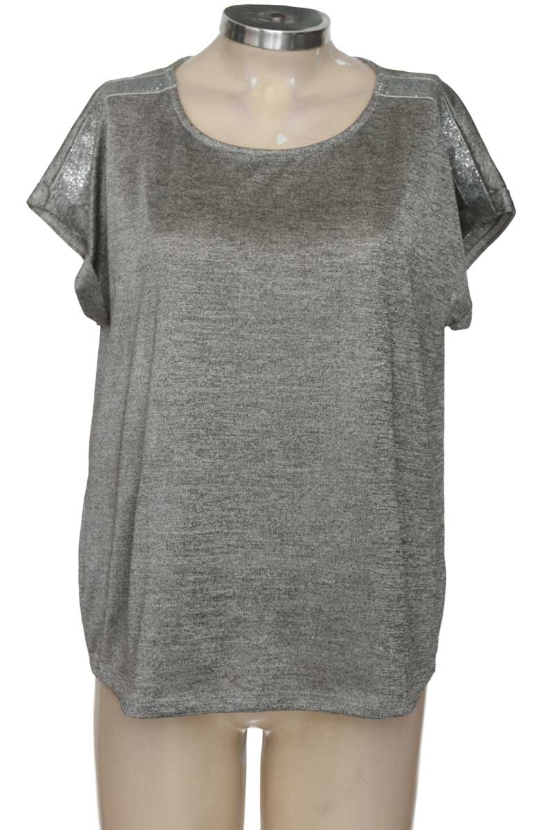 Blusa color Plateado - Leonisa