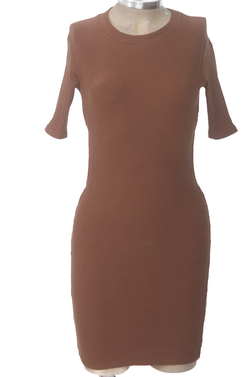 Vestido / Enterizo color Café - Pull & Bear