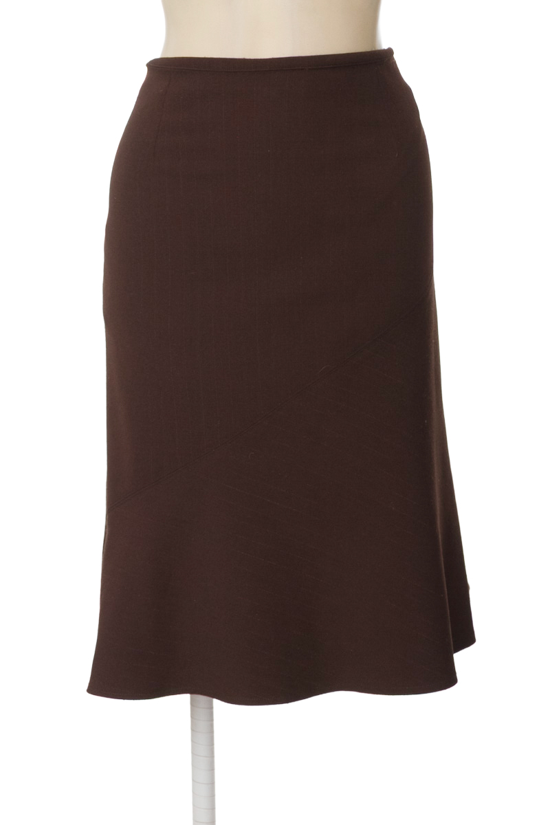 Falda color Café - Closeando