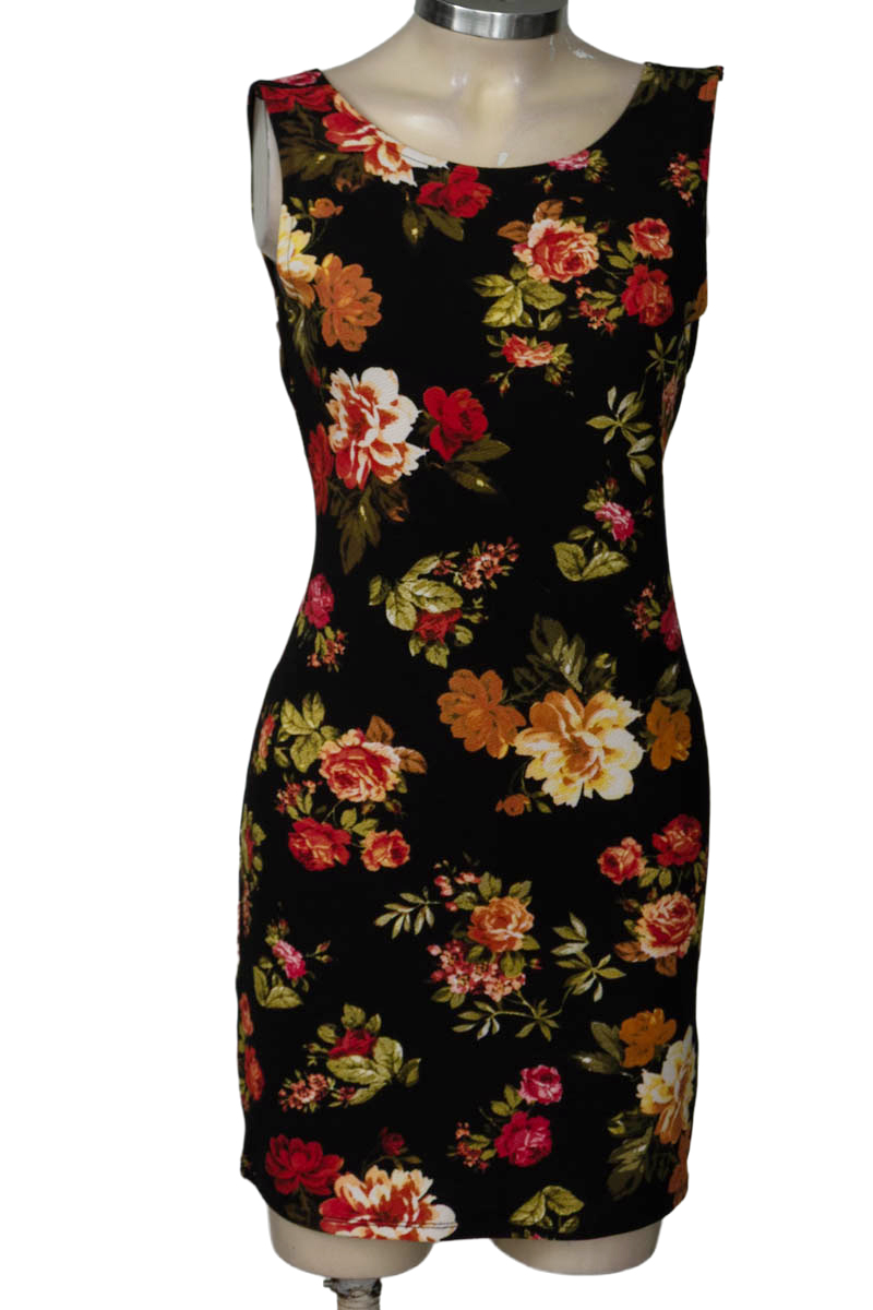 Vestido / Enterizo color Negro - California Inn