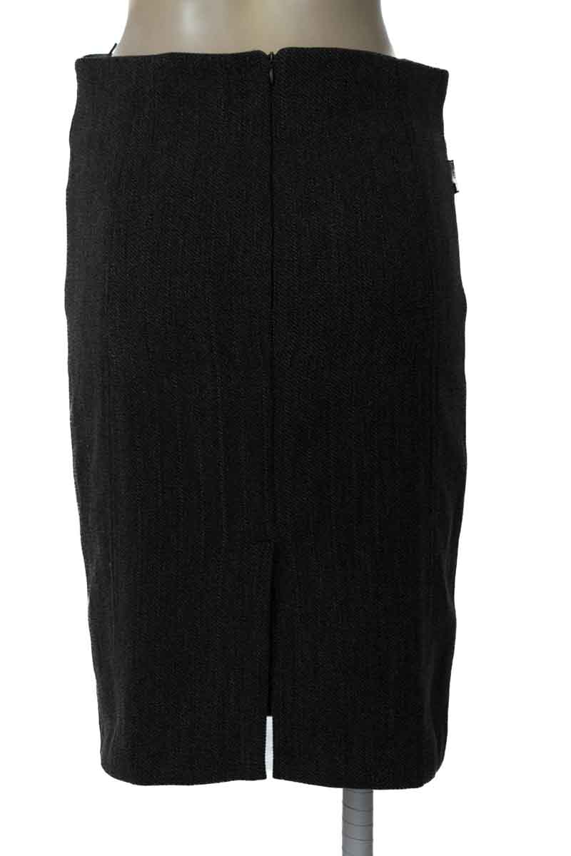 Falda color Gris - Positiva