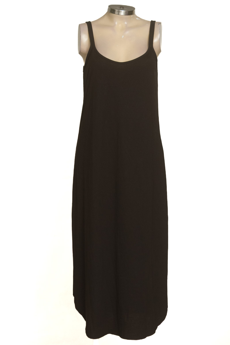 Vestido / Enterizo color Negro - Rutta