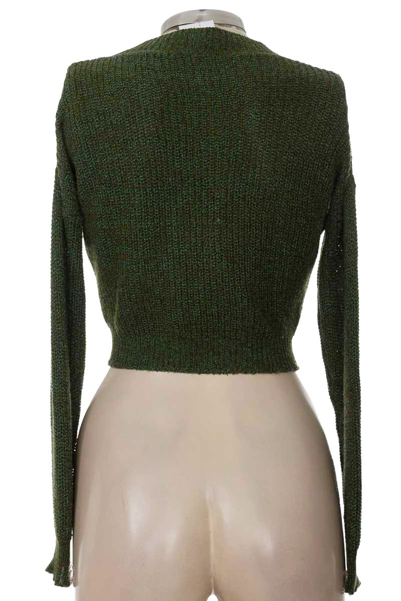 Sweater color Verde - Closeando