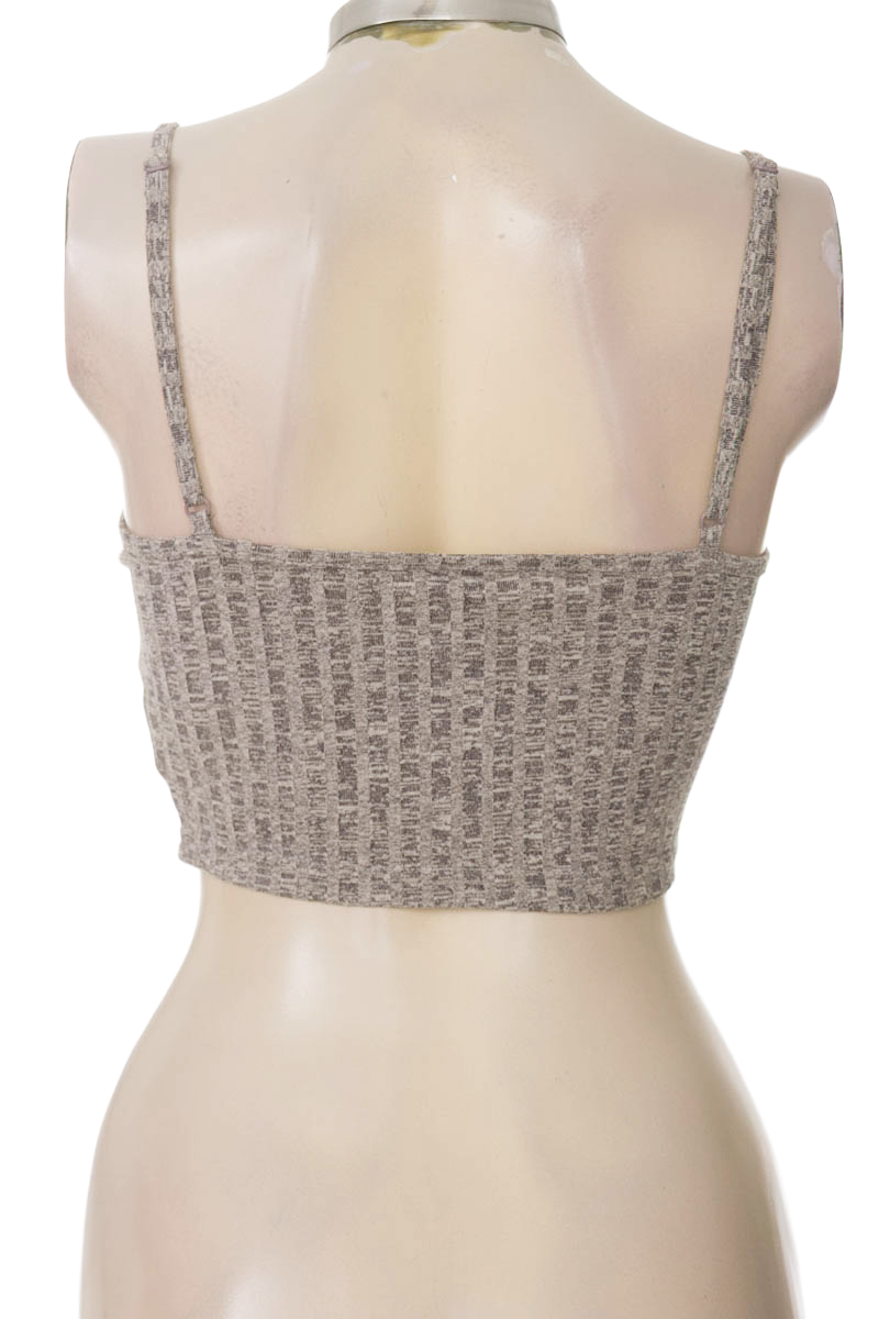 Top / Camiseta color Gris - Shein