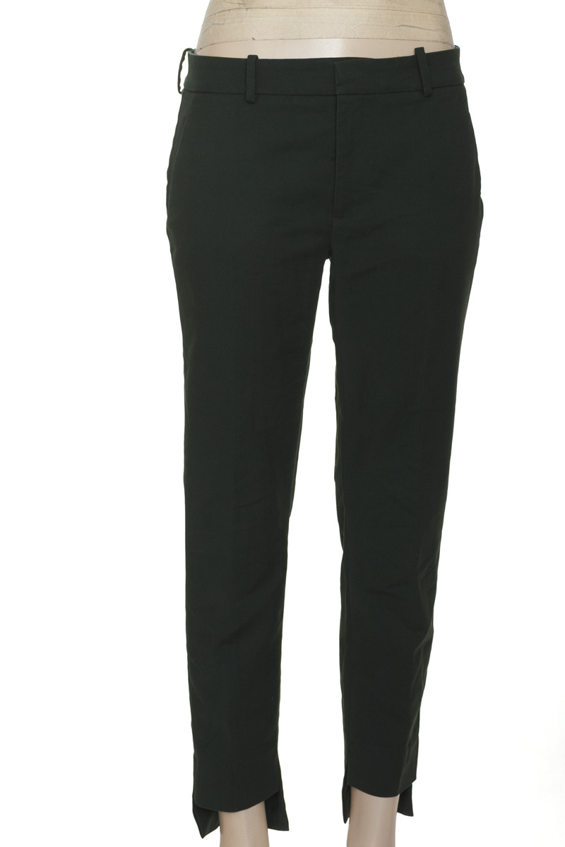 Pantalones color Verde - Zara