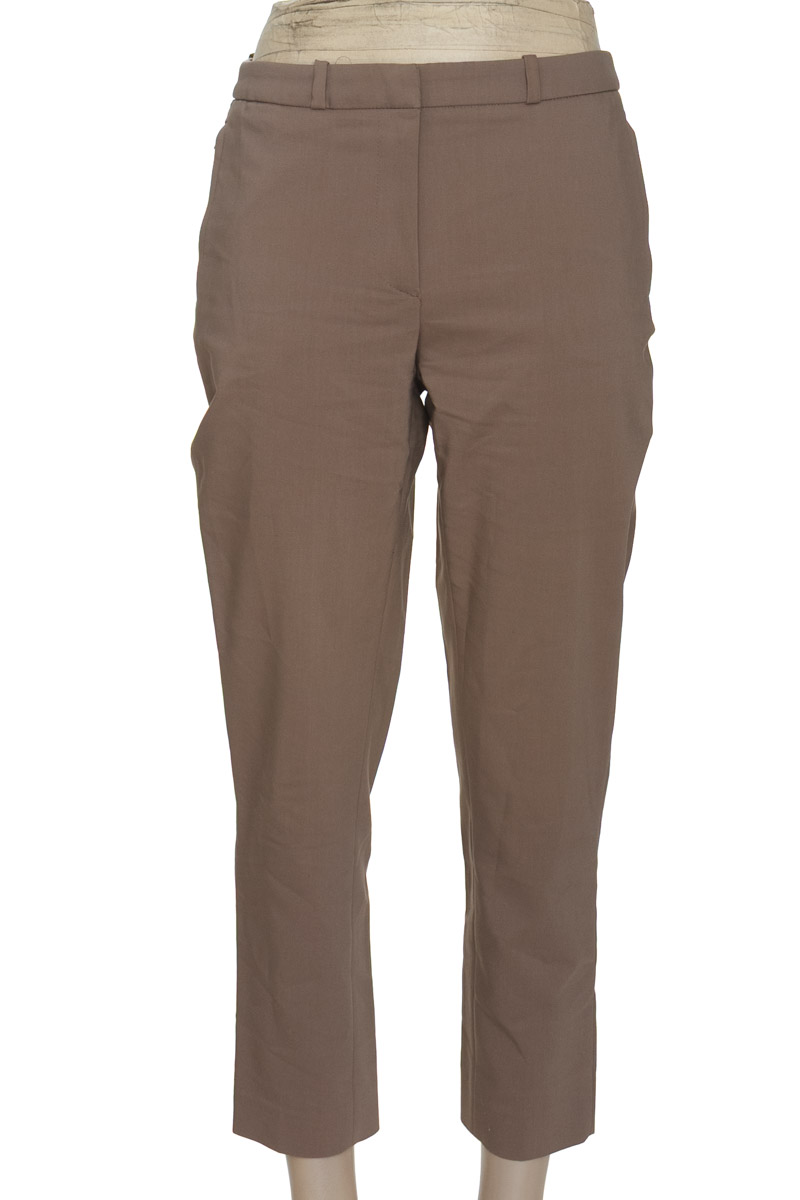Pantalones color Beige - Closeando