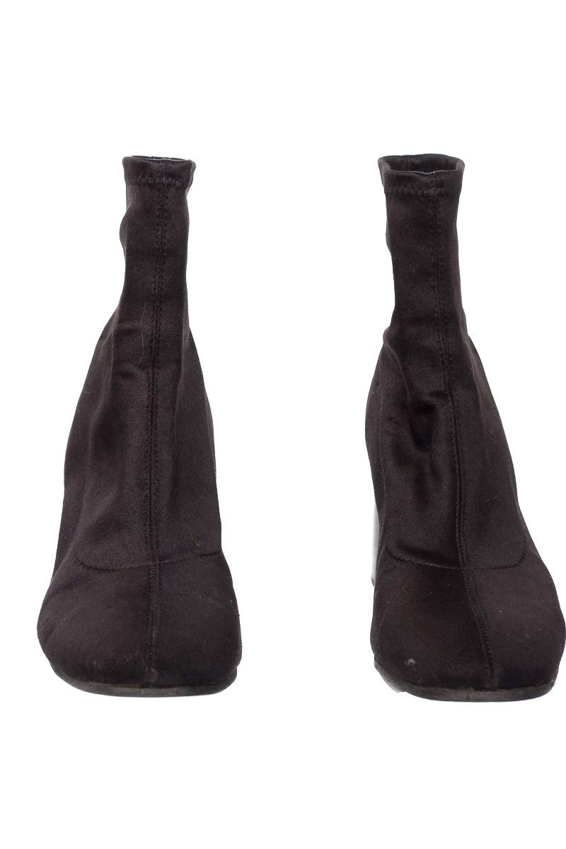 Zapatos color Negro - Stradivarius