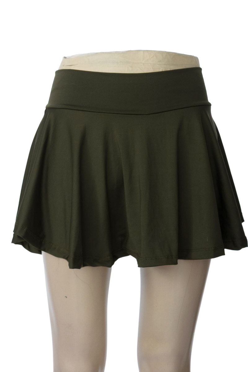 Ropa Deportiva / Salida de Baño color Verde - Closeando