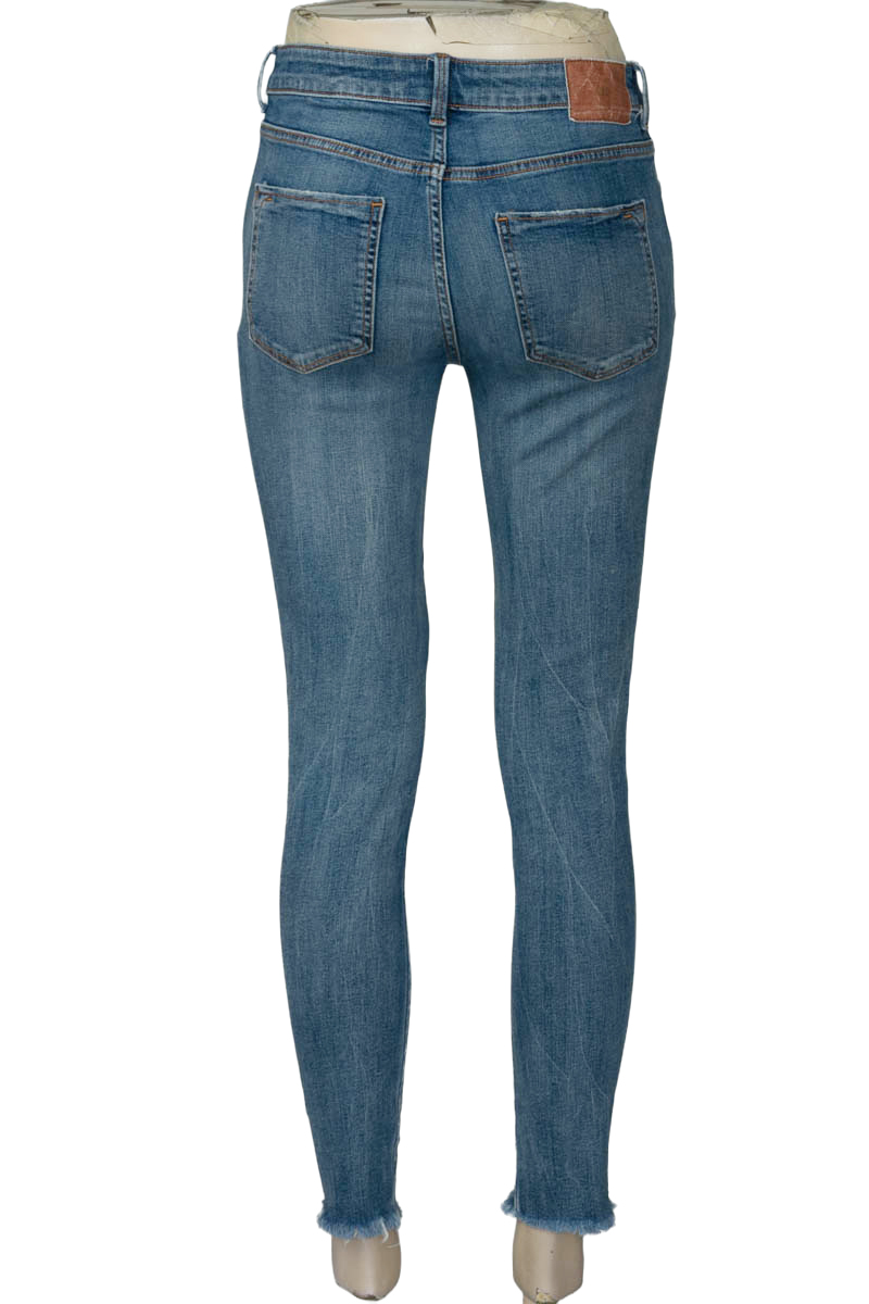 Pantalones color Azul - Zara