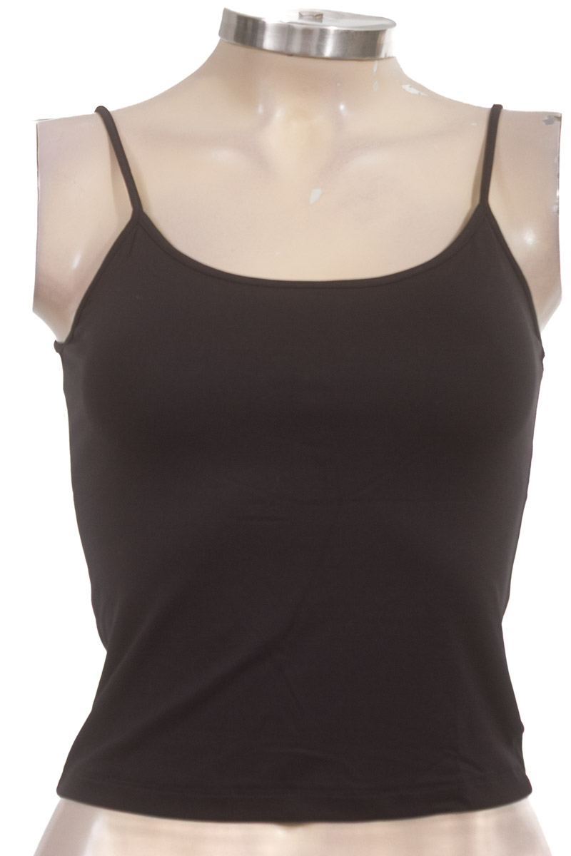 Top / Camiseta color Negro - Zara