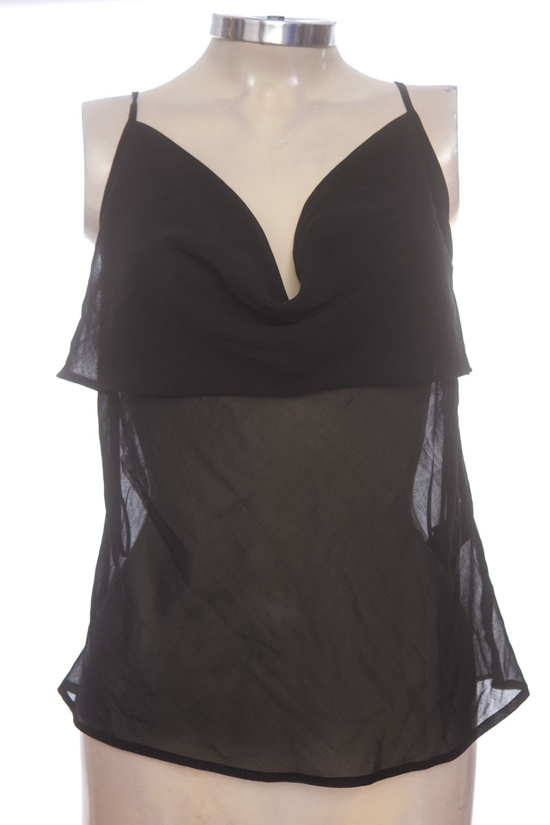 Top / Camiseta color Negro - Divided by H&M