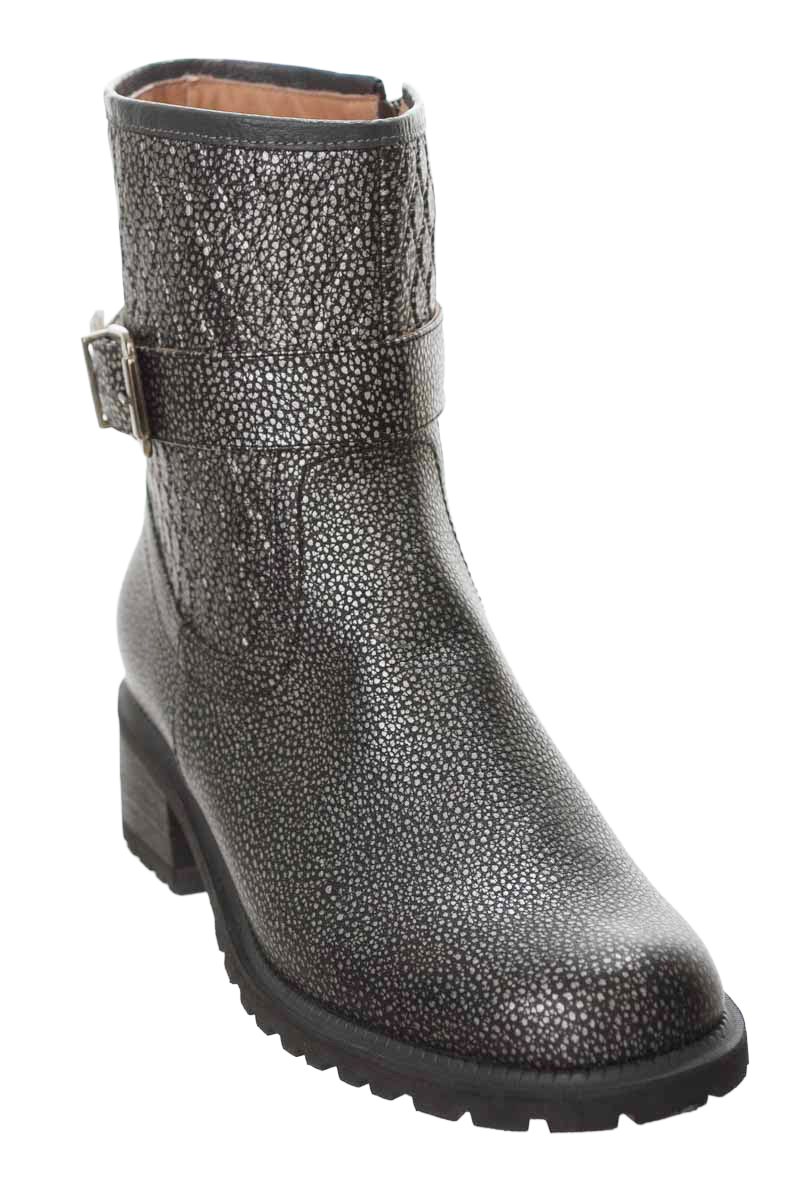 Zapatos color Gris - LUFACA