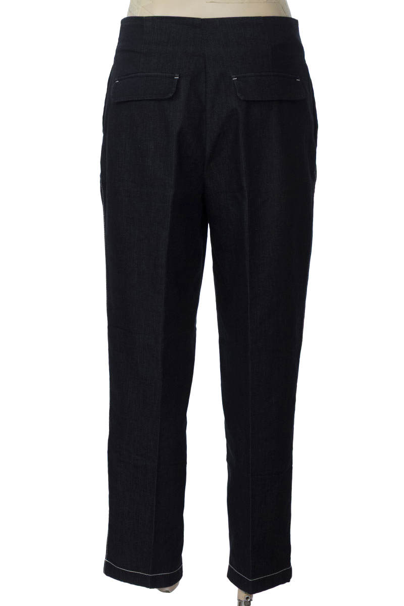 Pantalones color Negro - Zara