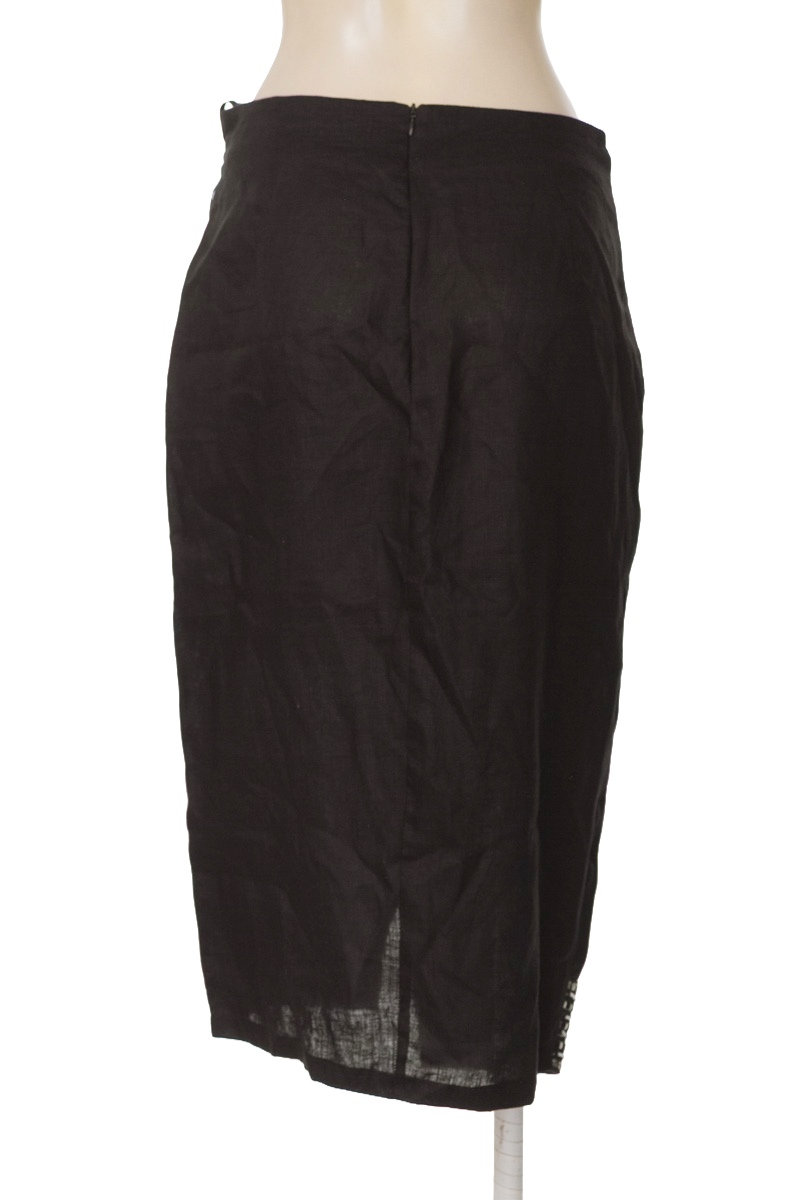 Falda color Negro - Studio F