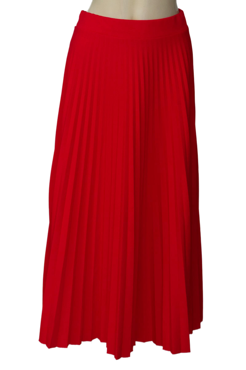 Falda color Rojo - Closeando