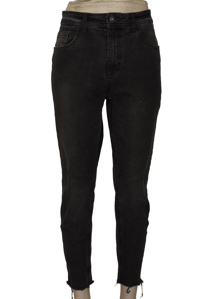 Pantalón color Negro - Koaj