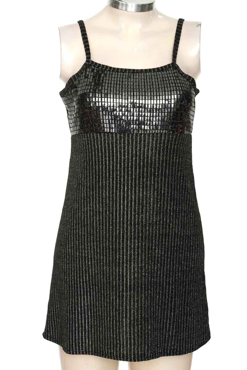 Top / Camiseta color Negro - New Style