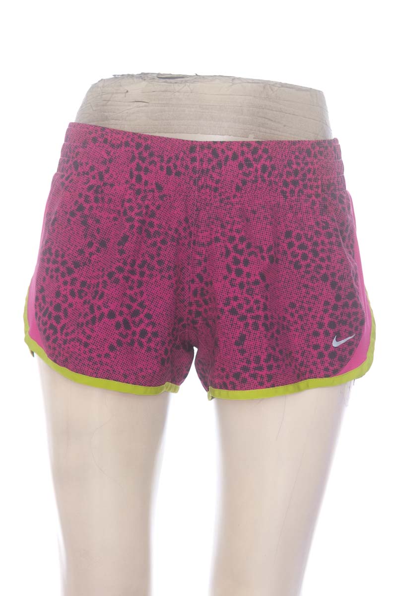 Ropa Deportiva / Salida de Baño color Fucsia - Nike