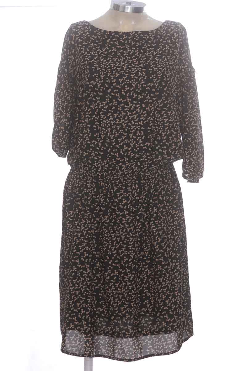 Vestido / Enterizo color Negro - Closeando